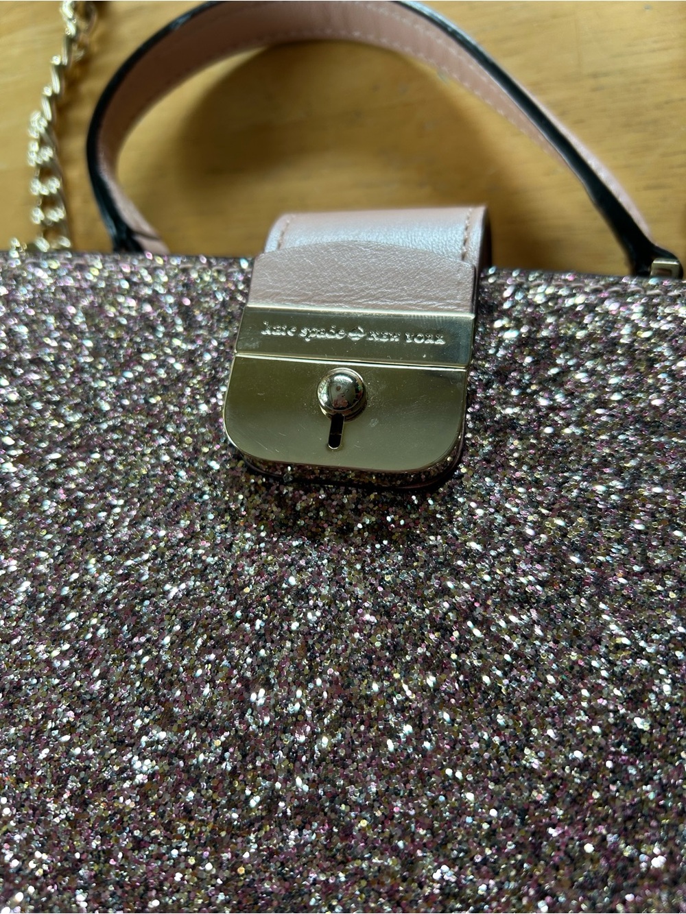 Kate Spade New York Sunset Lane Mini Kirin Crossbody - Picture 3 of 16
